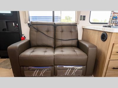 2025 Forest River RV Cherokee Grey Wolf - Photo 24