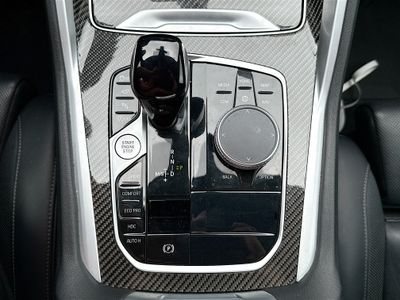2022 BMW X6 - Photo 30