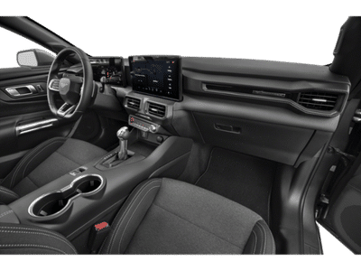 2026 Ford Mustang - Photo 15