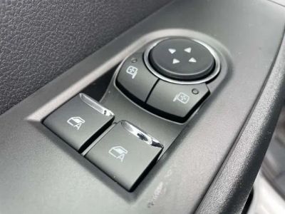 2026 Ford F-350SD — photo 18 view