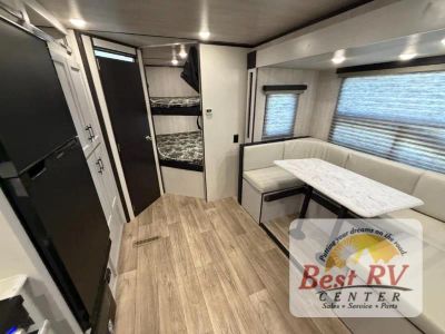 2024 Genesis Supreme Surfside Limited - Photo 37