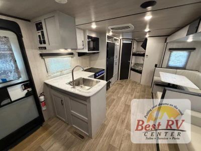 2024 Genesis Supreme Surfside Limited - Photo 20