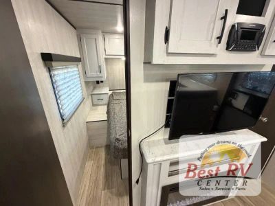 2024 Genesis Supreme Surfside Limited - Photo 74