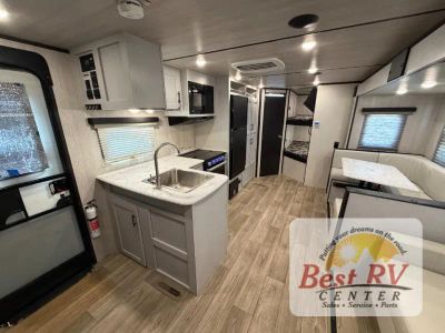 2024 Genesis Supreme Surfside Limited - Photo 21