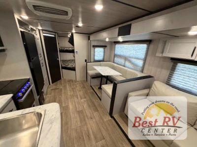 2024 Genesis Supreme Surfside Limited - Photo 18