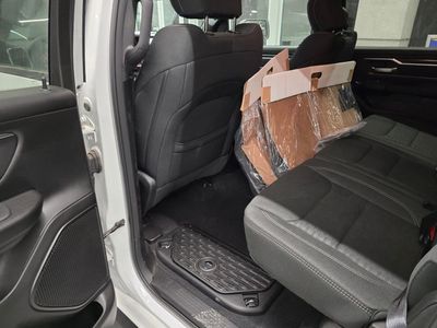 2026 Ram 1500 — photo 31 view