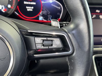 2023 Porsche Panamera - Photo 23