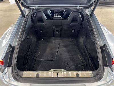 2023 Porsche Panamera - Photo 14