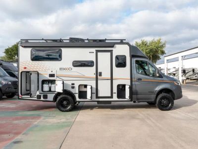 2026 Winnebago EKKO - Photo 19
