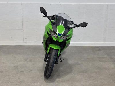 2026 Kawasaki Ninja 650 ABS - Photo 4
