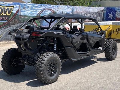 2026 Can-Am Maverick X3 MAX X ds Turbo RR Triple Black_7.6 in. — detail view