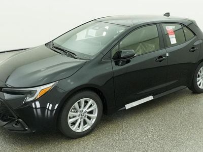 2026 Toyota Corolla Hatchback - Photo 2