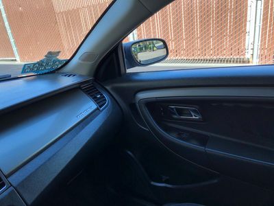 2012 Ford Taurus — photo 19 view