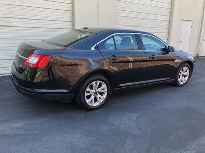 2012 Ford Taurus — photo 8 view