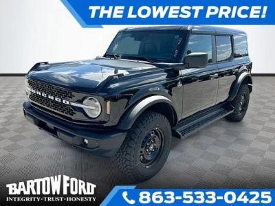 2026 Ford Bronco Outer Banks in Shadow Black — front three-quarter view
