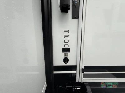 2027 Brinkley Model Z — photo 46 view