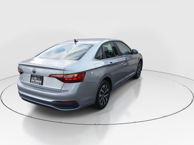 2024 Volkswagen Jetta — photo 7 view