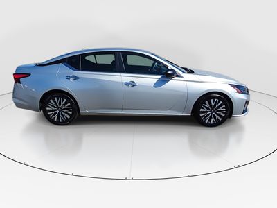 2024 Nissan Altima - Photo 8