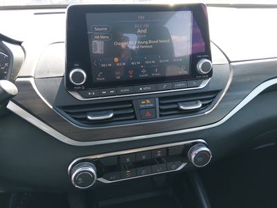 2024 Nissan Altima - Photo 19