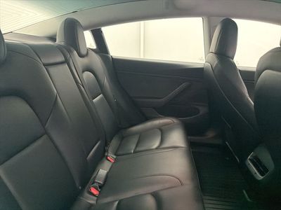 2020 Tesla Model 3 - Photo 24