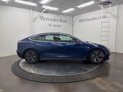 2020 Tesla Model 3 - Photo 9