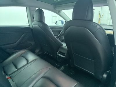2020 Tesla Model 3 - Photo 22