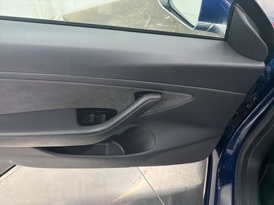 2020 Tesla Model 3 - Photo 16