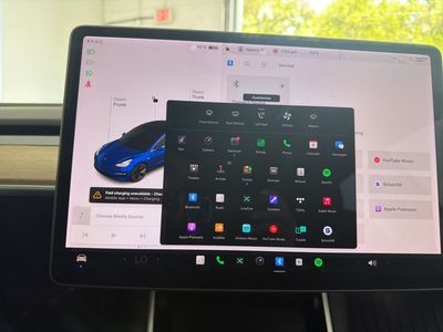 2020 Tesla Model 3 - Photo 31