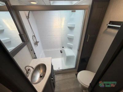 2024 Keystone RV Cougar — photo 28 view