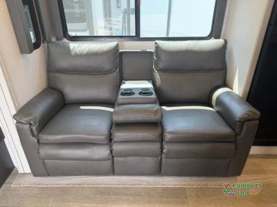 2024 Keystone RV Cougar — photo 26 view