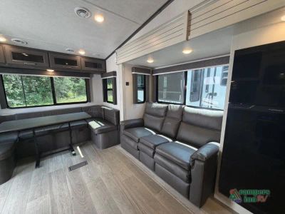 2024 Keystone RV Cougar — photo 10 view