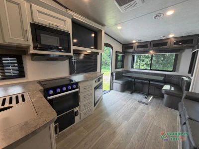 2024 Keystone RV Cougar — photo 8 view