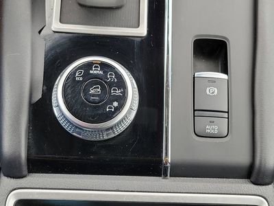 2023 Mitsubishi Outlander - Photo 33