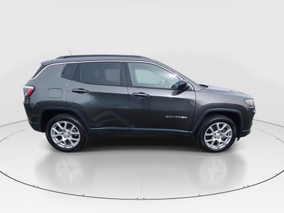 2023 Jeep Compass - Photo 8