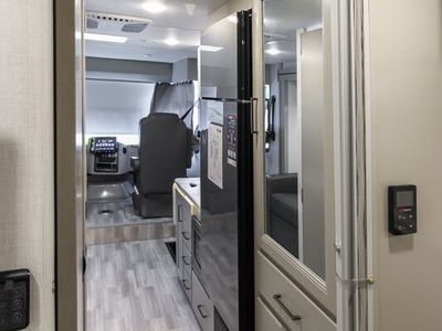 2026 Thor Motor Coach Geneva - Photo 20