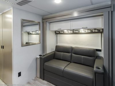 2026 Thor Motor Coach Geneva - Photo 6