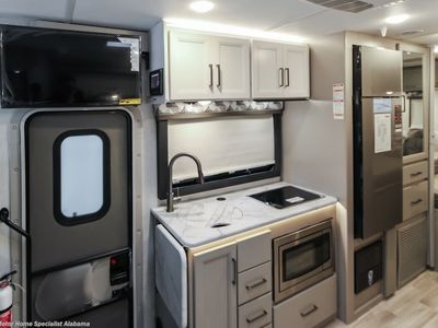 2026 Thor Motor Coach Geneva - Photo 7