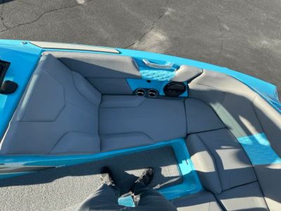 2024 Mastercraft XT24 - Photo 4