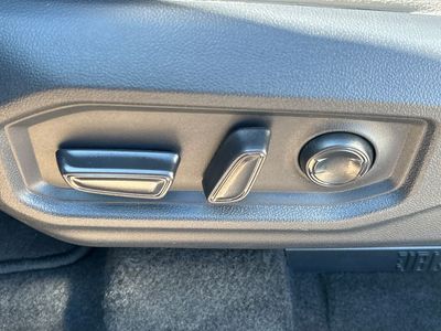 2026 Toyota Tundra — photo 10 view