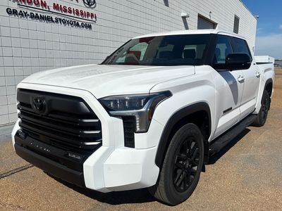 2026 Toyota Tundra Limited in Ice Cap — front three-quarter view