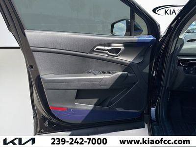 2026 Kia Sportage Hybrid — photo 18 view