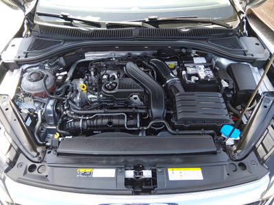 2024 Volkswagen Jetta — photo 9 view