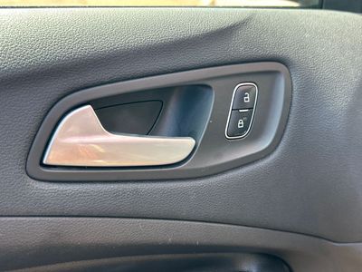2017 Ford Escape - Photo 10