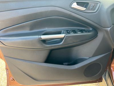 2017 Ford Escape - Photo 8