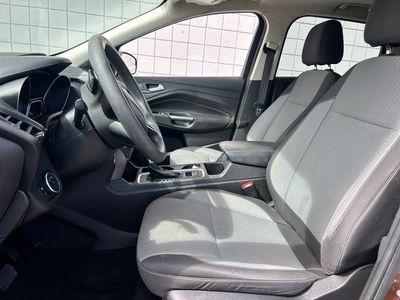 2017 Ford Escape - Photo 5