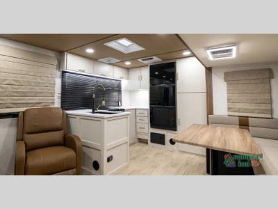 2027 Forest River RV Vibe — photo 10 view