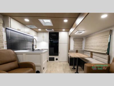 2027 Forest River RV Vibe — photo 9 view