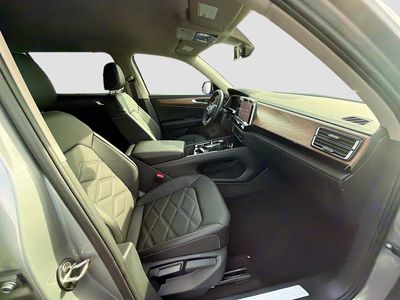 2026 Volkswagen Atlas - Photo 25