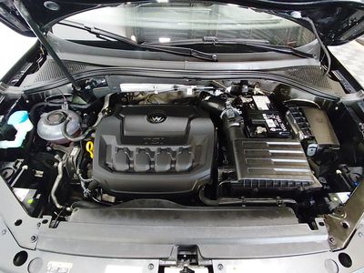 2024 Volkswagen Tiguan — photo 9 view