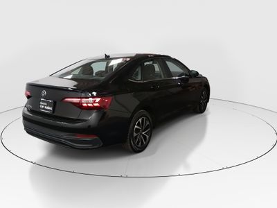 2024 Volkswagen Jetta — photo 7 view